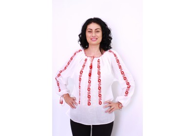 Ie damă cu mânecă scurtă model tradiţional cu flori Ie damă cu mânecă scurtă model tradiţional cu flori